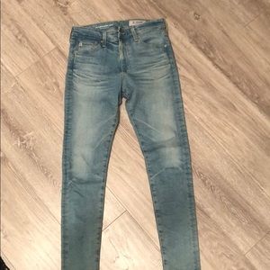 AG the Farrah skinny ankle